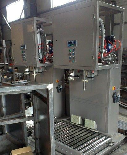 全自動(dòng)灌裝機(jī)|干粉砂漿包裝機(jī)|自動(dòng)灌裝機(jī)|噸袋包裝機(jī)|防爆灌裝機(jī)|涂料灌裝機(jī)|潤(rùn)滑油灌裝機(jī)|液體灌裝秤|油漆灌裝機(jī) 全自動(dòng)灌裝機(jī)|干粉砂漿包裝機(jī)|自動(dòng)灌裝機(jī)|噸袋包裝機(jī)|防爆灌裝機(jī)|涂料灌裝機(jī)|潤(rùn)滑油灌裝機(jī)|液體灌裝秤|油漆灌裝機(jī)