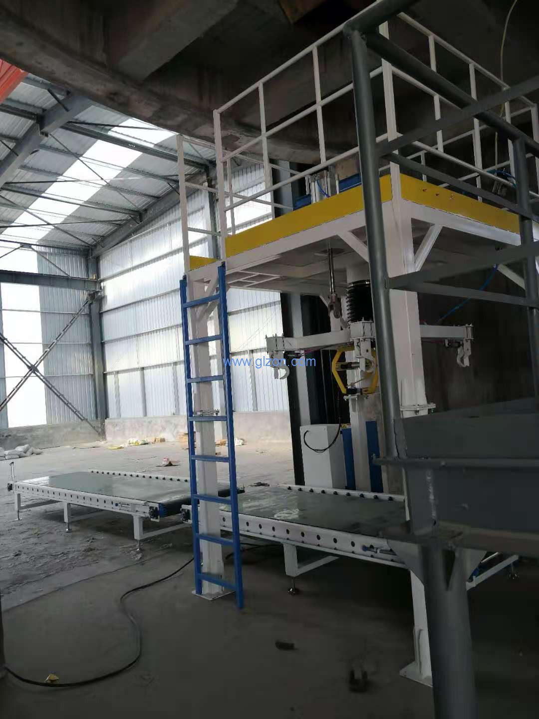 干粉砂漿包裝機,噸袋包裝機,液體灌裝機,灌裝設(shè)備廠家