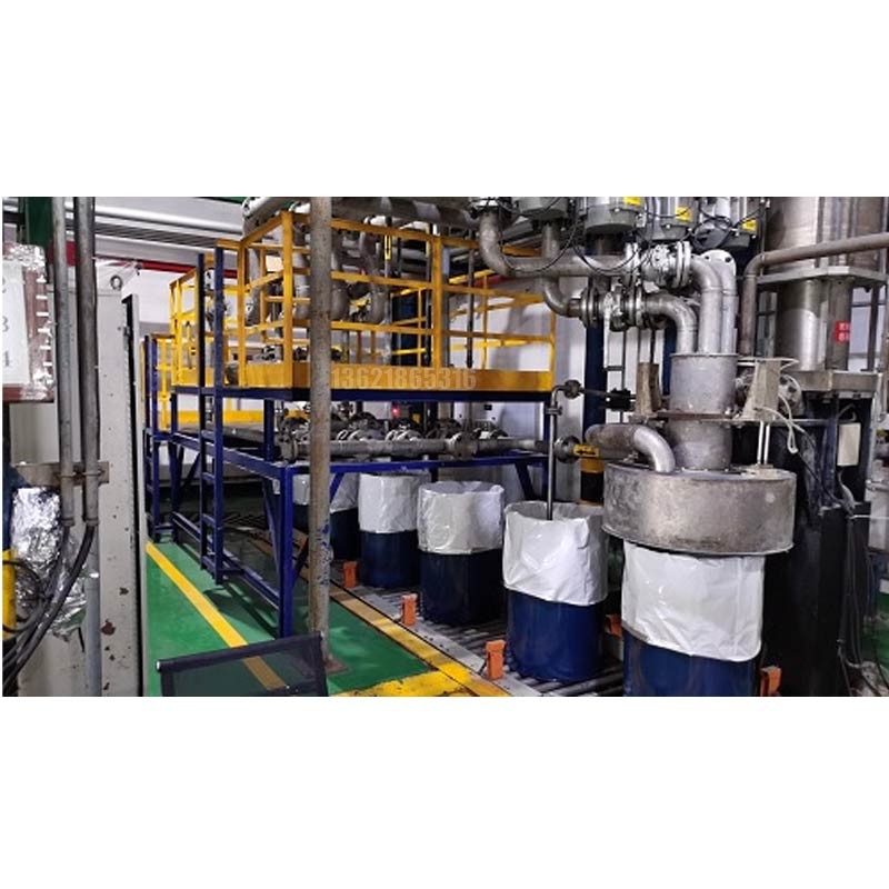 液體灌裝機(jī),稱重灌裝機(jī),定量灌裝機(jī) 液體灌裝機(jī),稱重灌裝機(jī),定量灌裝機(jī)