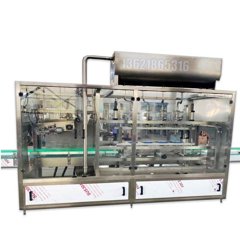液體灌裝機(jī),稱重灌裝機(jī),定量灌裝機(jī) 液體灌裝機(jī),稱重灌裝機(jī),定量灌裝機(jī)