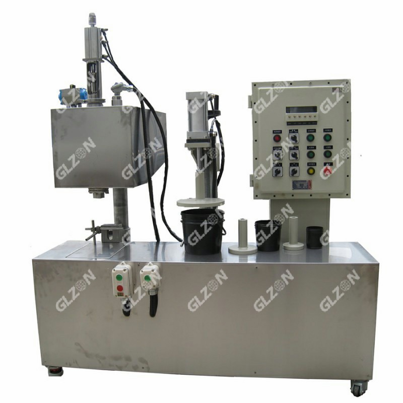液體灌裝機(jī),稱重灌裝機(jī),定量灌裝機(jī) 液體灌裝機(jī),稱重灌裝機(jī),定量灌裝機(jī)
