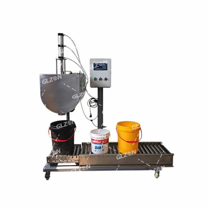 液體灌裝機(jī),稱重灌裝機(jī),定量灌裝機(jī) 液體灌裝機(jī),稱重灌裝機(jī),定量灌裝機(jī)