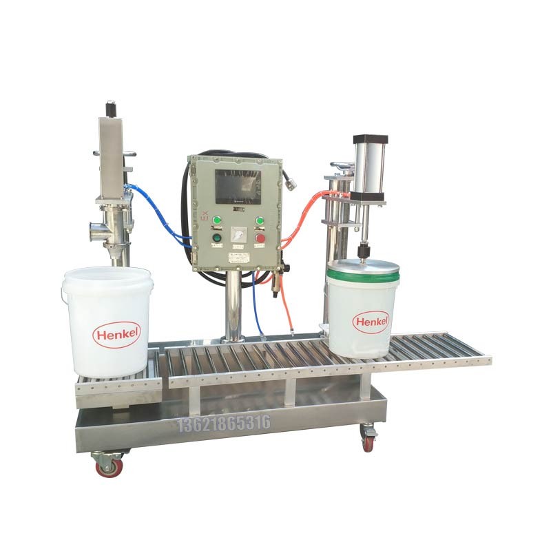 液體灌裝機(jī),稱(chēng)重灌裝機(jī),定量灌裝機(jī) 液體灌裝機(jī),稱(chēng)重灌裝機(jī),定量灌裝機(jī)