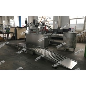 液體稱重式定量灌裝機(jī)