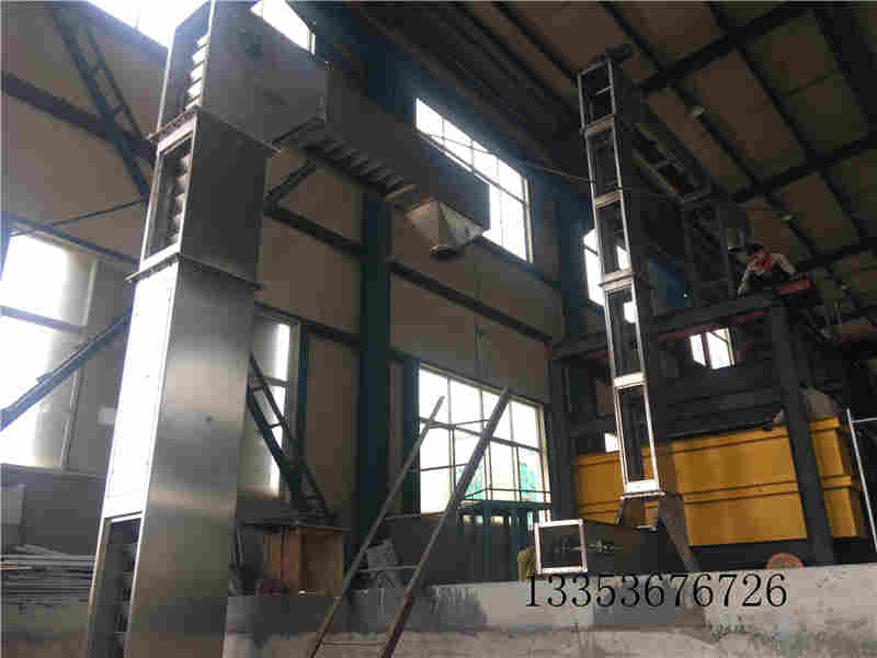 304材質(zhì)翻斗機