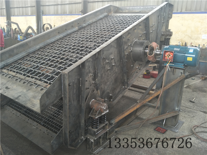 石料振動篩分機(jī)喂料不勻稱會造成哪些原因？